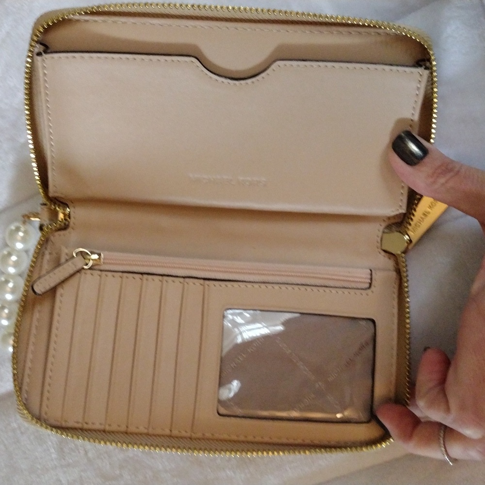 Michael Kors Gold Wallet with Pearl Handle - Picture 10 of 13